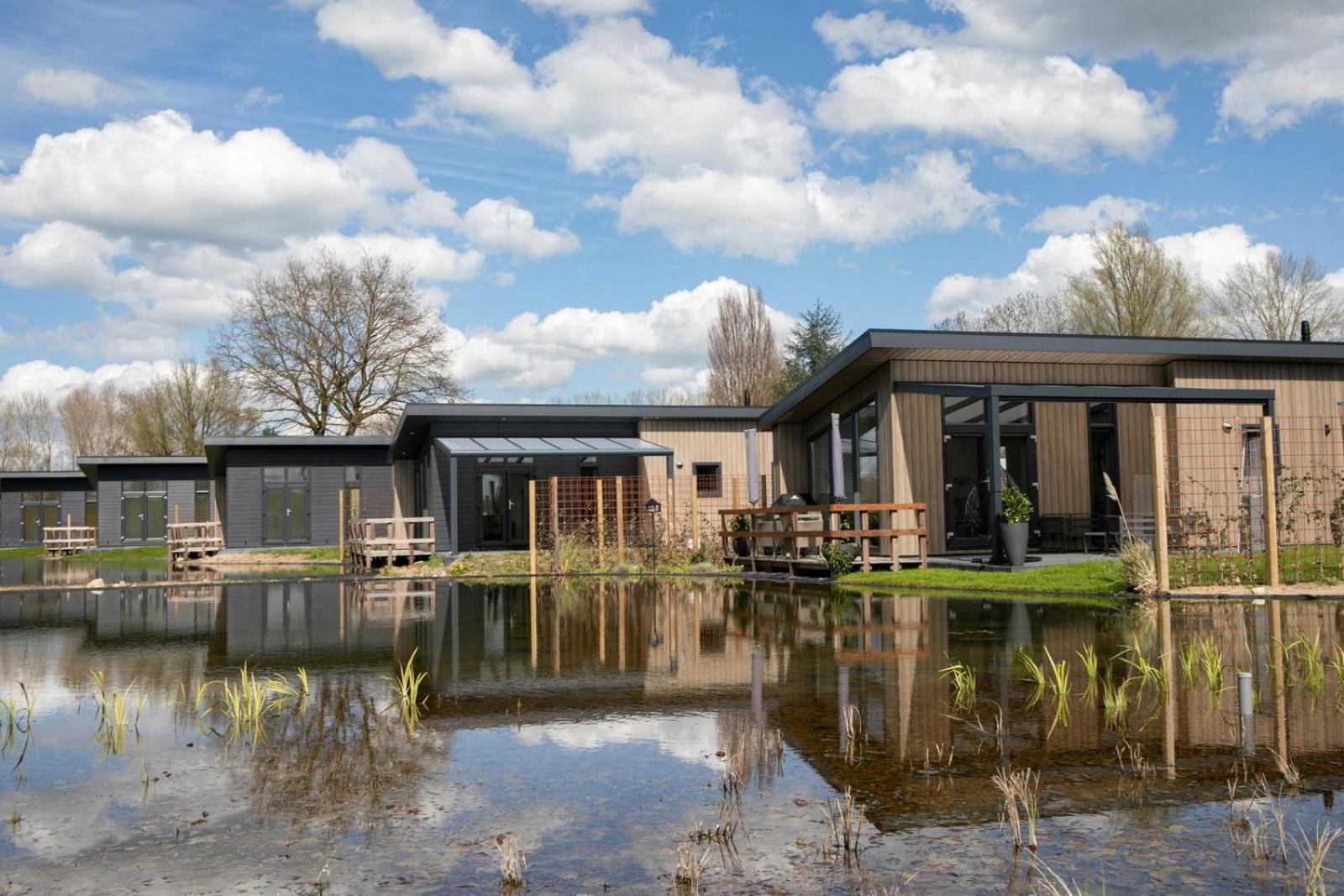 Recreatiepark En Jachthaven De Scherpenhof Terwolde Rom bilde